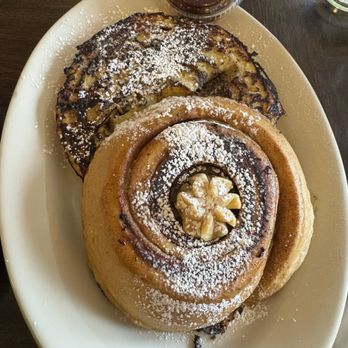 The Hatchery - Cinnamon roll french toast - Breakfast & Brunch Near Me - Ludlow, Vermont