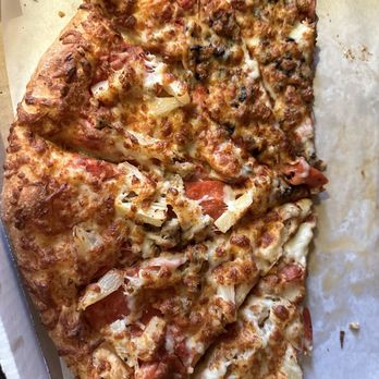 The Sizzling Pizza - Pepperoni and Sausage Pizza (1/2 pineapple. 1/2 mushrooms) - Pizza Near Me - Santee, California
