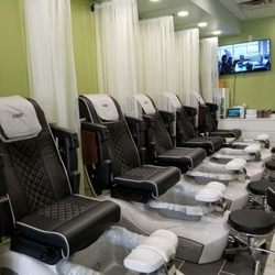 White Lotus Nails Marlton