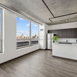 Lakeview 3200 Apartments