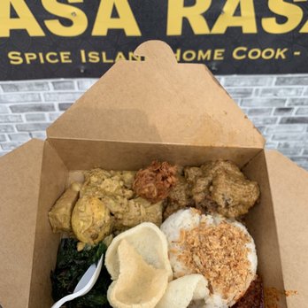 Rasa Rasa - Beef rendang rice platter with jackfruit & egg curry, kale, and topped crackers + fried shallots - Food Trucks Near Me - San Francisco, California Rasa Rasa - Beef rendang rice platter with jackfruit & egg curry, kale, and topped crackers + fried shallots - Food Trucks Near Me - San Francisco, California