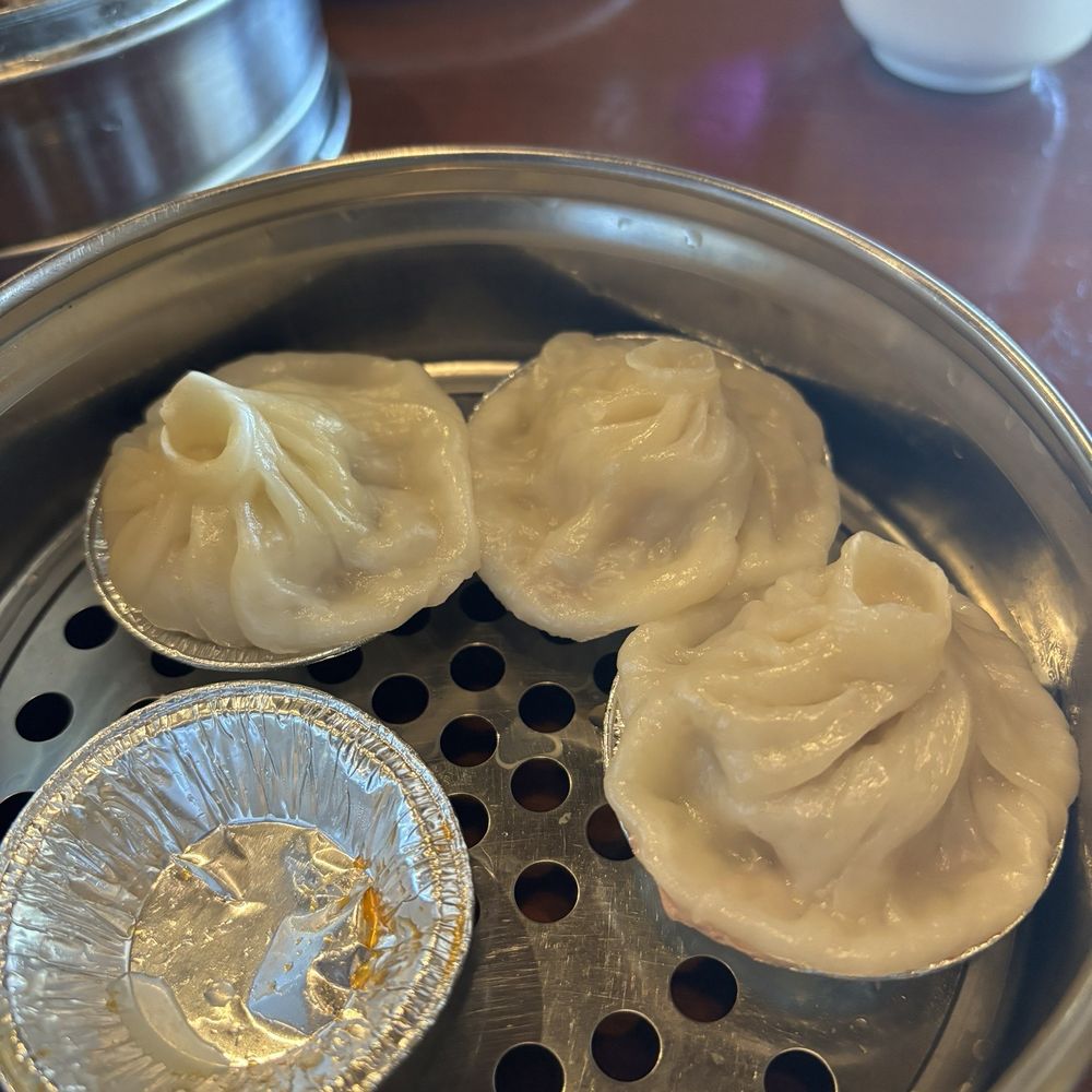 Soup Pork Dumplings (4 pcs) Soup Pork Dumplings (4 pcs)
