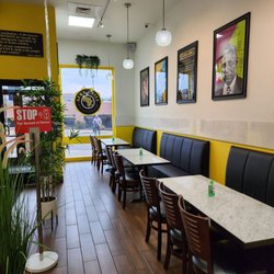 AFRA GRILL EXPRESS @ Easton | AFRICAN & SOMALI CUISINE