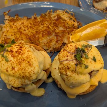 The Breakfast Club - Crab cake Benedict - Breakfast & Brunch Near Me - Campbell, California The Breakfast Club - Crab cake Benedict - Breakfast & Brunch Near Me - Campbell, California