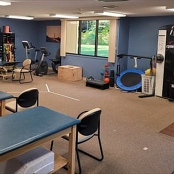 Select Physical Therapy - Simsbury - Physical Therapy Near Me - Weatogue, Connecticut Select Physical Therapy - Simsbury - Physical Therapy Near Me - Weatogue, Connecticut