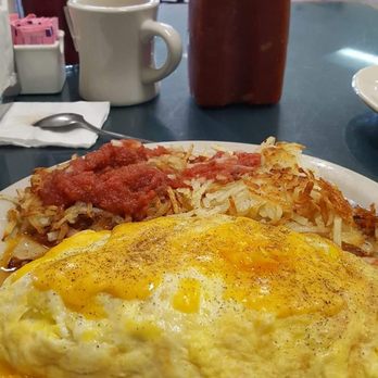 Acapulco Restaurant - My husband's giant omelette and hash browns. With salsa. - Mexican Near Me - Desoto, Texas