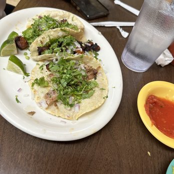 El Cajelito - Mexican Near Me - Cherokee, North Carolina