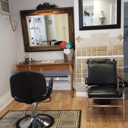 Mario Passafiume Salon