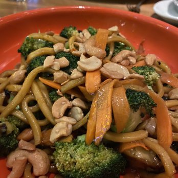 Doc B's Restaurant + Bar - Wok Out Bowl...vegetable no mushroom - New American Near Me - Dallas, Texas