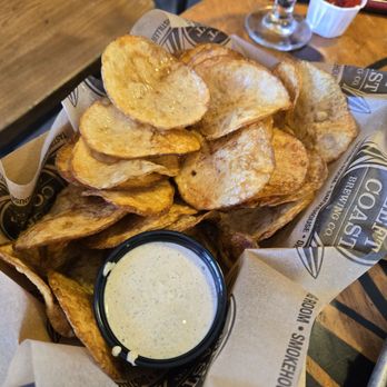 Left Coast Brewing - House chips - Barbeque Near Me - Irvine, California Left Coast Brewing - House chips - Barbeque Near Me - Irvine, California