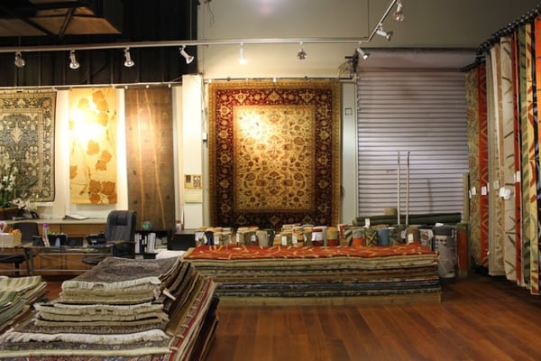 INDICH COLLECTION - Updated May 2026 - 20 Photos - 259 E Wakea Ave ...