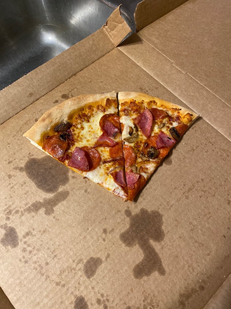 PIZZA HUT Updated September 2024 10 Photos & 10 Reviews 914 N