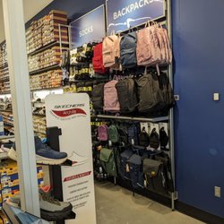 SKECHERS Warehouse Outlet - Backpacks and bags