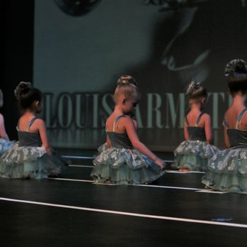 Edgez Dance - 2019 Dance Recital "Iconz & Legendz" - Dance Studios Near Me - Orlando, Florida Edgez Dance - 2019 Dance Recital "Iconz & Legendz" - Dance Studios Near Me - Orlando, Florida