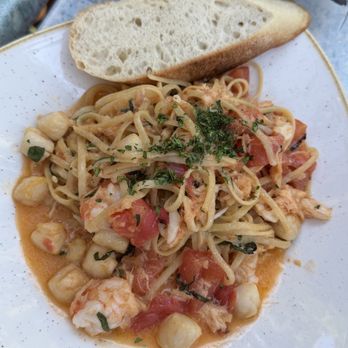 River's Edge Restaurant - Seafood Pasta - Steakhouses Near Me - Grants Pass, Oregon River's Edge Restaurant - Seafood Pasta - Steakhouses Near Me - Grants Pass, Oregon