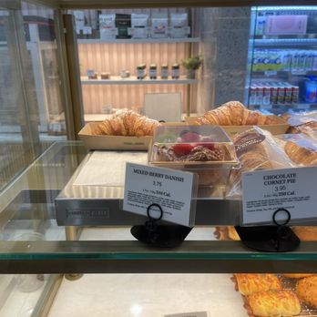 Tous Les Jours - Desserts Near Me - Westfield, Indiana