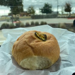 Dos Gatos Kolache Bakery and Coffee Shop - Veggie sausage and cheese Kolache