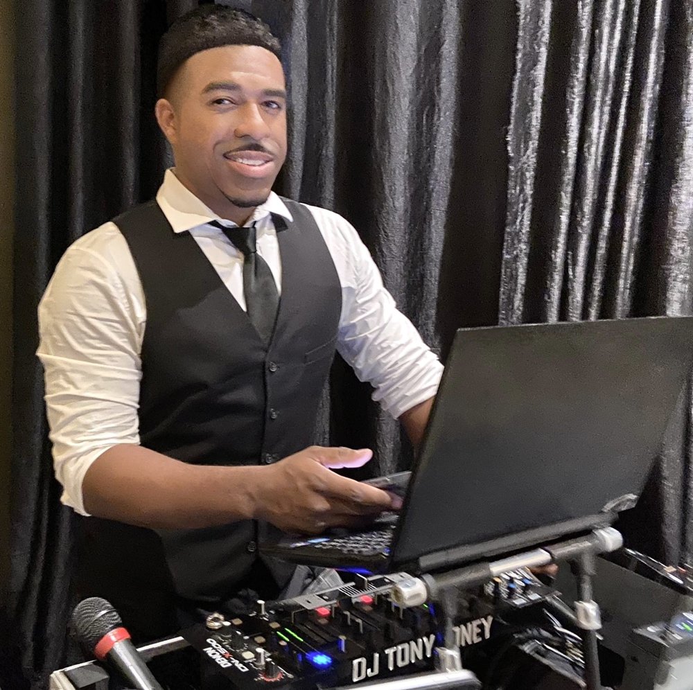 DJ Tony Toney Logo
