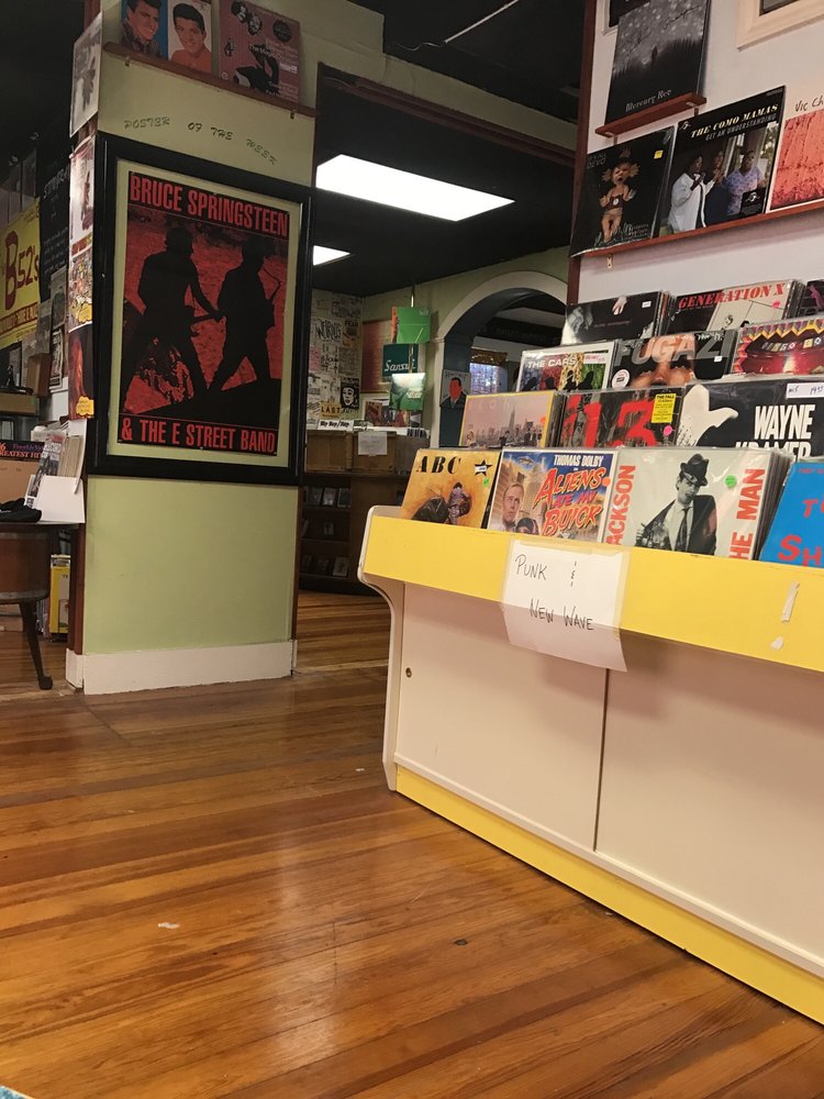 STINGRAY RECORDS 10 Reviews 243 N Union Ave, New Braunfels, Texas
