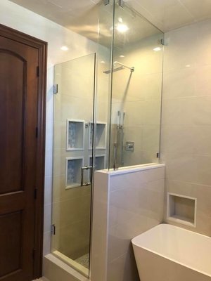 V-Y Glass and Mirror Services by null