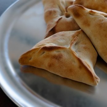 Pomona Bakery - Mini Cheese/Spinach Triangles - Mediterranean Near Me - Pomona, California Pomona Bakery - Mini Cheese/Spinach Triangles - Mediterranean Near Me - Pomona, California