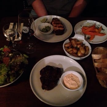 Restauration Treppe - großes Filetsteak, Lachssteak, Kartoffeln sowie Kürbis und Salat. Zum Reinlegen... - International Near Me - Nuremberg, BY Restauration Treppe - großes Filetsteak, Lachssteak, Kartoffeln sowie Kürbis und Salat. Zum Reinlegen... - International Near Me - Nuremberg, BY