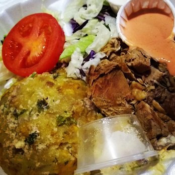 Saborico - Puerto Rican Near Me - Detroit, Michigan