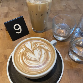 Commonwealth Cafe - Coffee & Tea Near Me - Birmingham, Michigan