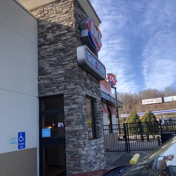 Dairy Queen Grill & Chill - the front of the restaurant - Burgers Near Me - Cambridge, Ohio Dairy Queen Grill & Chill - the front of the restaurant - Burgers Near Me - Cambridge, Ohio