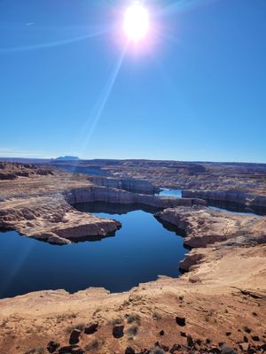 Wahweap Overlook by null