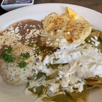 Cafe De Olla - American Near Me - Burbank, California