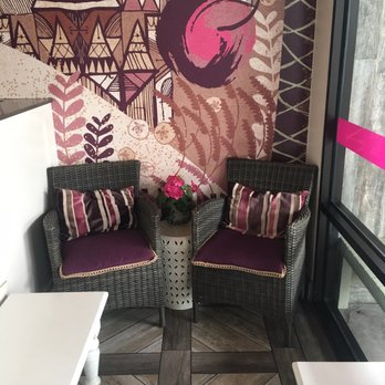 Beach Plum Kitchen - The waiting area is cute - New American Near Me - Carlsbad, California