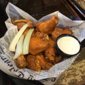 Willy McCoys - Buffalo wings - Barbeque Near Me - Bloomington, Minnesota Willy McCoys - Buffalo wings - Barbeque Near Me - Bloomington, Minnesota