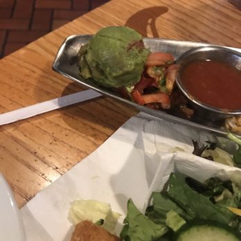 Chili's - Guacamole was turning brown. How can the kitchen let food go out like that - Bars Near Me - El Paso, Texas