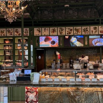 Bar Centro by José Andrés - Cocktail Bars Near Me - Las Vegas, Nevada Bar Centro by José Andrés - Cocktail Bars Near Me - Las Vegas, Nevada