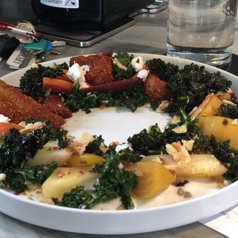 Naïve - Hippie circle - New American Near Me - Louisville, Kentucky