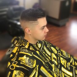 Clipper Pros Barbershop - Clean fades