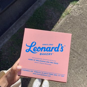 Leonard's Bakery - Bakeries Near Me - Honolulu, Hawaii