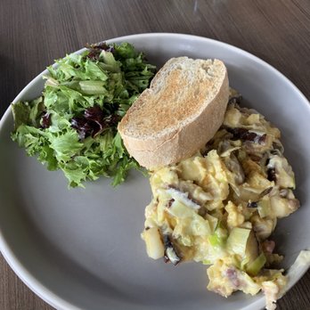 Turn Restaurant - Turn Scramble - Breakfast & Brunch Near Me - St. Louis, Missouri