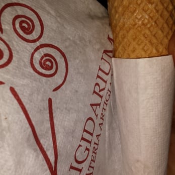 Frigidarium - Medium cone.  Would you believe this would hold 2 huge scoops of gelato? - Ice Cream & Frozen Yogurt Near Me - Rome, RM