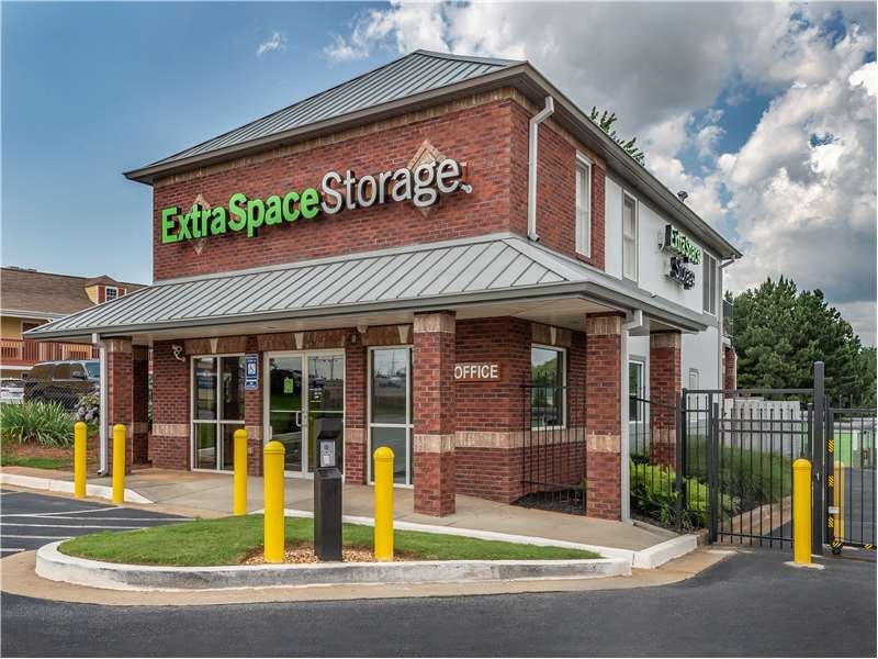 EXTRA SPACE STORAGE Updated August 2024 17 Photos 4257 Buford Dr