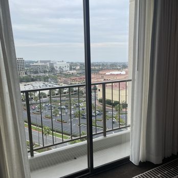 Pendry - Hotels Near Me - Newport Beach, California