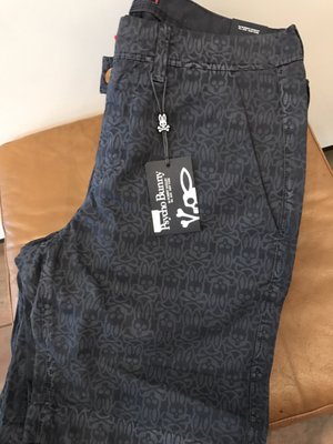 Brick & Mortar by null