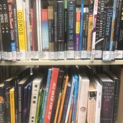 Dusenberry-River Branch Library