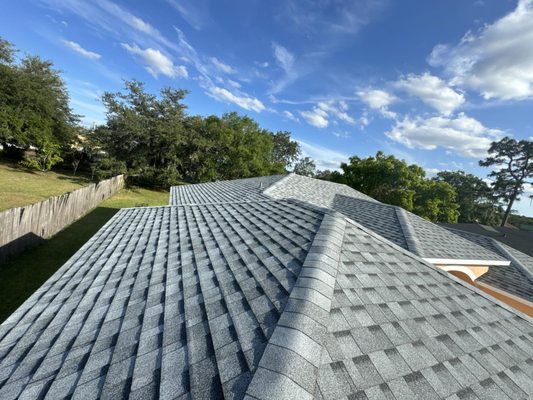 Union Capital Roofing Logo