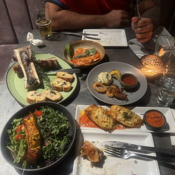 Pialon Restaurant Tapas and Bar - Tapas Bars Near Me - Encino, California