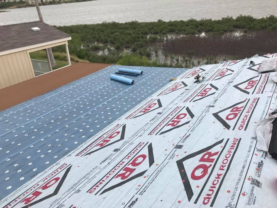 Slide of Quick Roofing