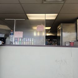 Simply Seafood - Order counter