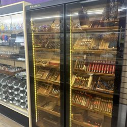 Smoke Shop & Gift Shop - Nice cigar Famous brands