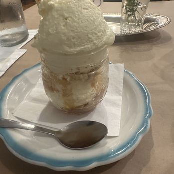 Blue Denim Restaurant - BD Banana Pudding - Cajun/Creole Near Me - Greensboro, North Carolina